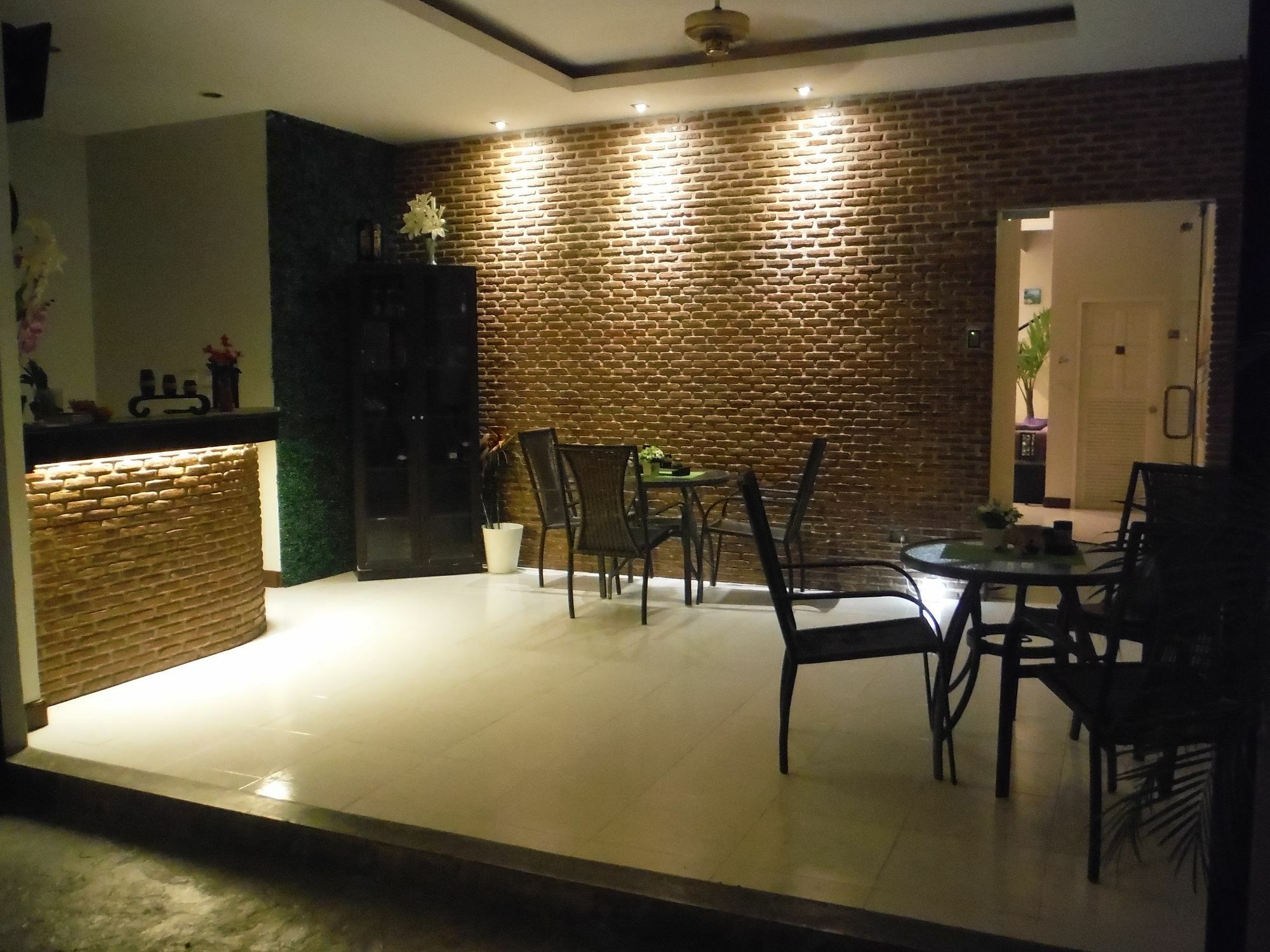 Daveeya'S Place Kata Dış mekan fotoğraf